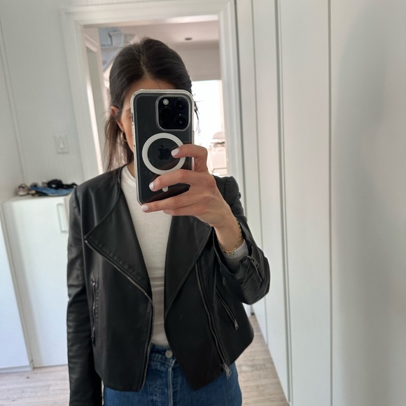 Theory leather Jacket size small - Picture 3 of 4